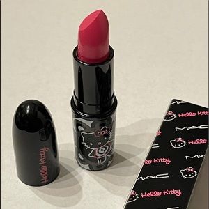 NEW MAC Frost Lipstick